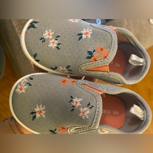 Toddler sneakers 👟